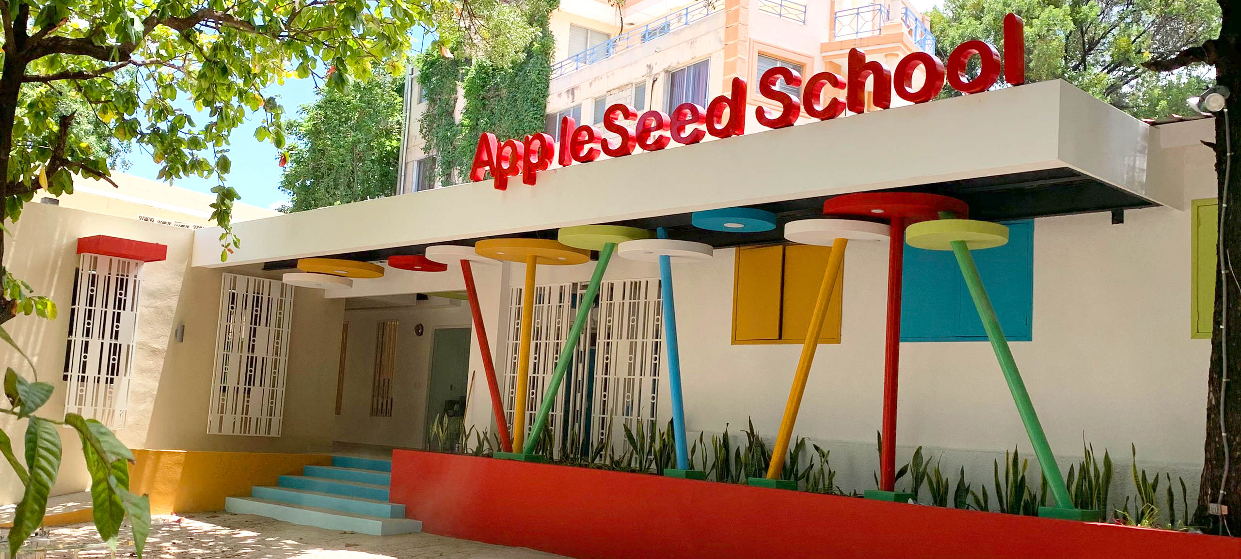 APPLE-SEED-SCHOOL-1
